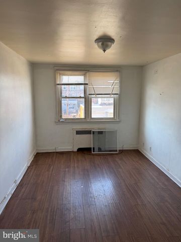 724 ASHLAND AVE, Crum Lynne, PA 19022