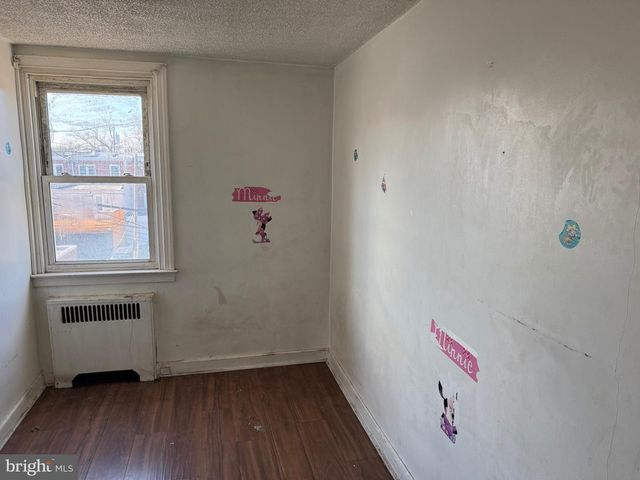724 ASHLAND AVE, Crum Lynne, PA 19022