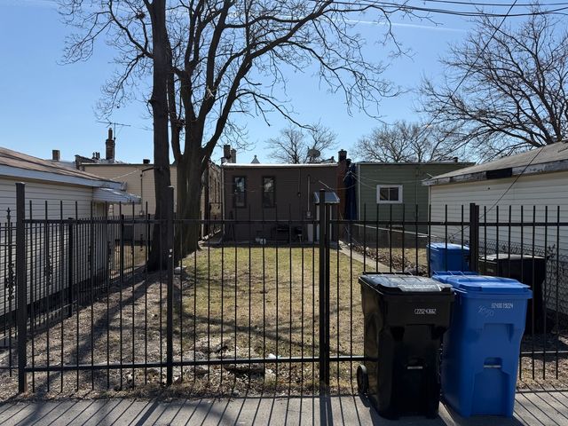 4050 W Cullerton Street, Chicago, IL 60623