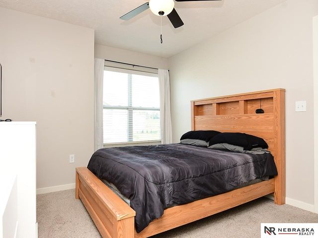 20873 T Court, Elkhorn, NE 68022