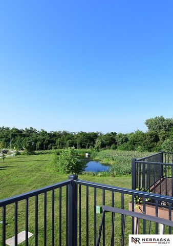 20873 T Court, Elkhorn, NE 68022