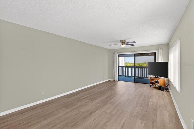 813 BAHIA DEL SOL DRIVE 34, Ruskin, FL 33570