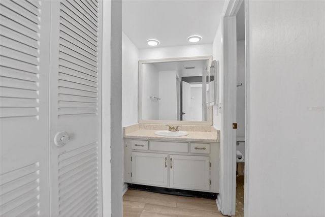 813 BAHIA DEL SOL DRIVE 34, Ruskin, FL 33570