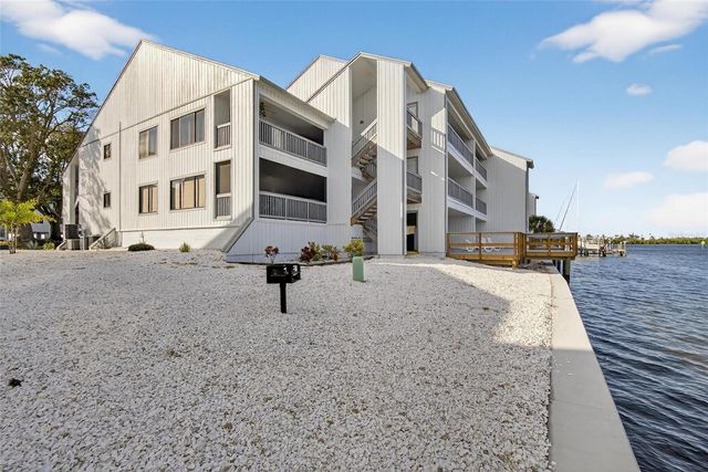 813 BAHIA DEL SOL DRIVE 34, Ruskin, FL 33570