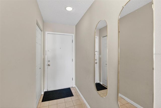 813 BAHIA DEL SOL DRIVE 34, Ruskin, FL 33570