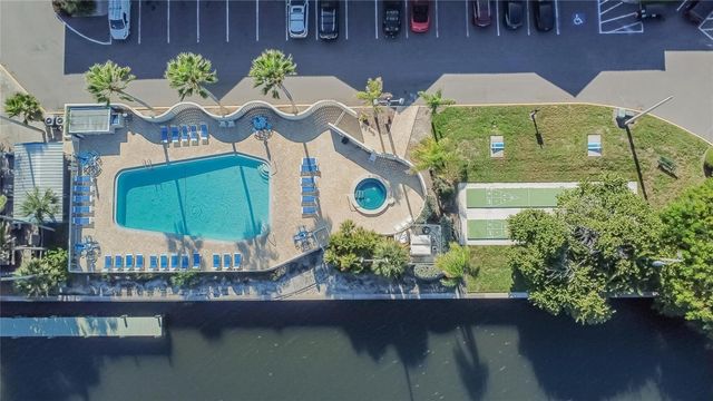 813 BAHIA DEL SOL DRIVE 34, Ruskin, FL 33570