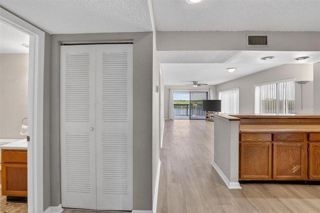 813 BAHIA DEL SOL DRIVE 34, Ruskin, FL 33570