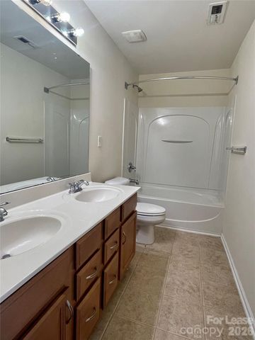 13722 Delstone Drive, Huntersville, NC 28078