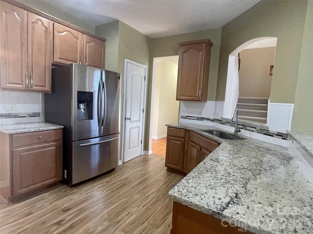 13722 Delstone Drive, Huntersville, NC 28078