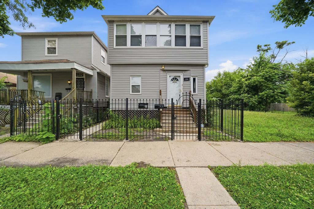 8632 S Sangamon Street, Chicago, IL 60620