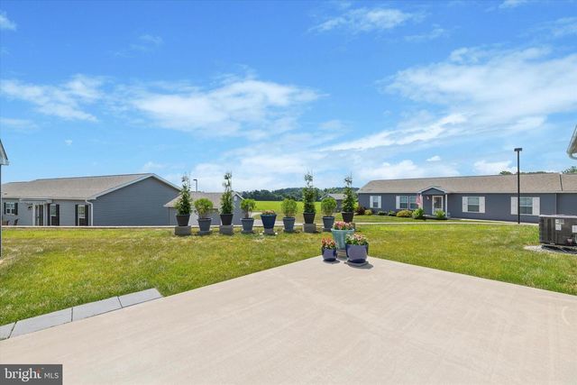 411 RAINBOW DR, Nottingham, PA 19362