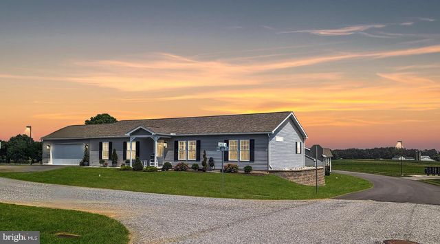 411 RAINBOW DR, Nottingham, PA 19362