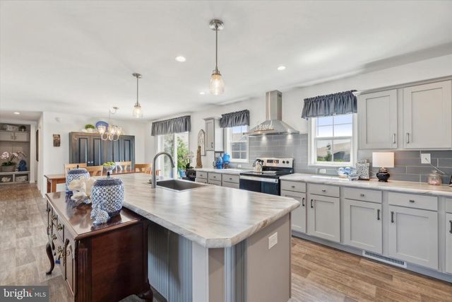 411 RAINBOW DR, Nottingham, PA 19362