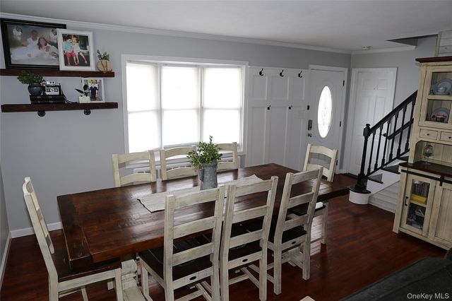 1300 Lakeside Drive, Wantagh, NY 11793