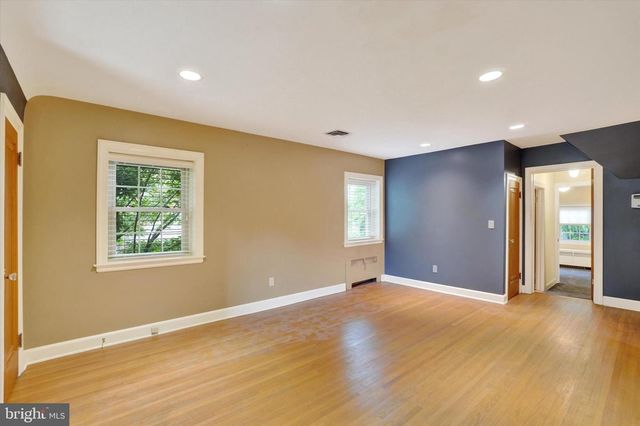 195 PEYTON RD, York, PA 17403