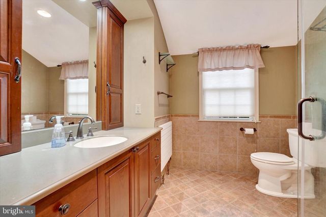 195 PEYTON RD, York, PA 17403