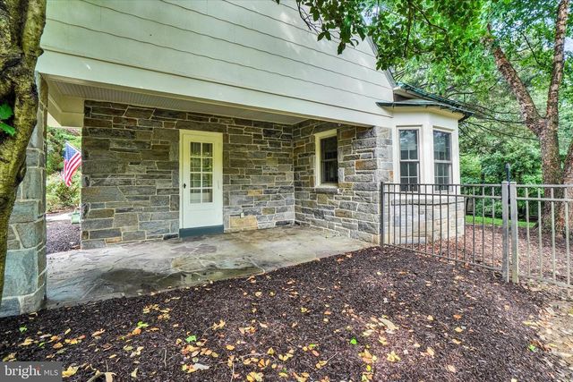 195 PEYTON RD, York, PA 17403