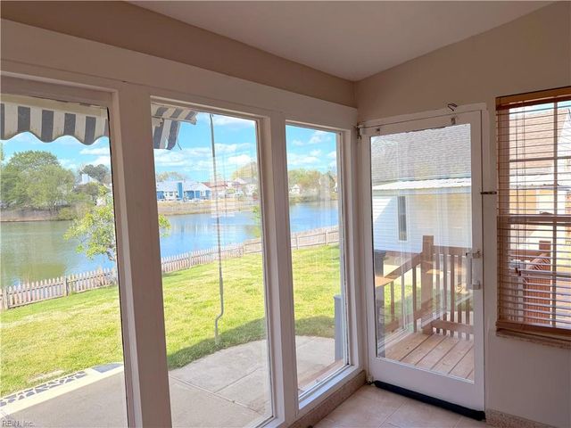 1232 Copper Stone CIR, Chesapeake, VA 23320