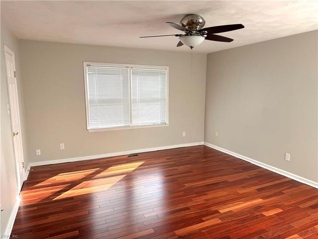 1232 Copper Stone CIR, Chesapeake, VA 23320