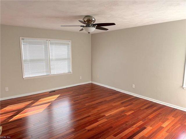 1232 Copper Stone CIR, Chesapeake, VA 23320