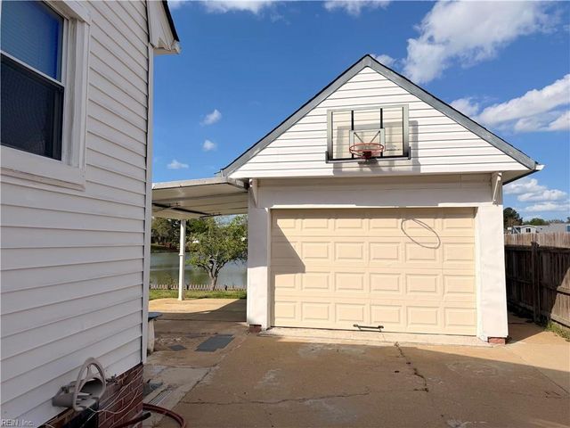 1232 Copper Stone CIR, Chesapeake, VA 23320