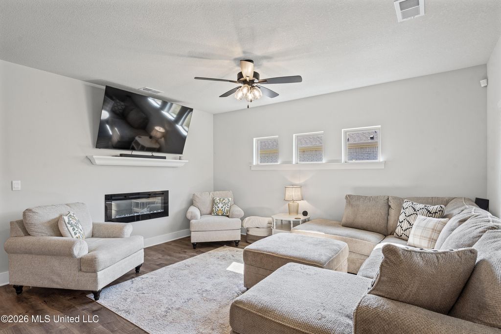 2084 Tulip Drive, Hernando, MS 38632 — photo 5