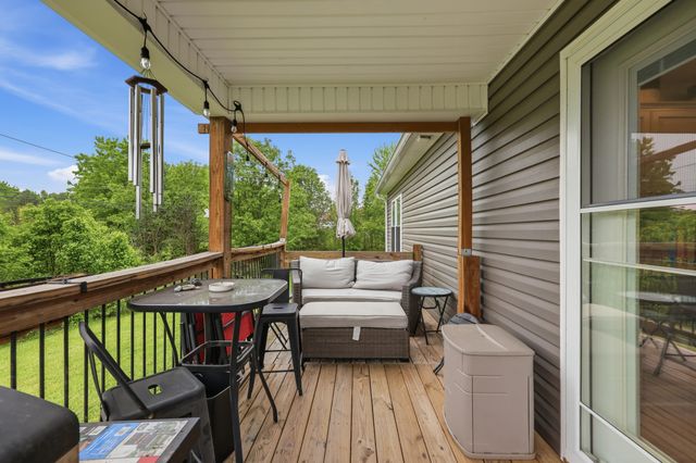 2017 Lucille Rt Court, Lawrenceburg, KY 40342