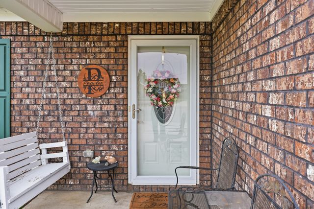 2017 Lucille Rt Court, Lawrenceburg, KY 40342