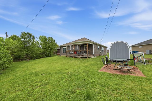 2017 Lucille Rt Court, Lawrenceburg, KY 40342