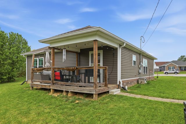 2017 Lucille Rt Court, Lawrenceburg, KY 40342