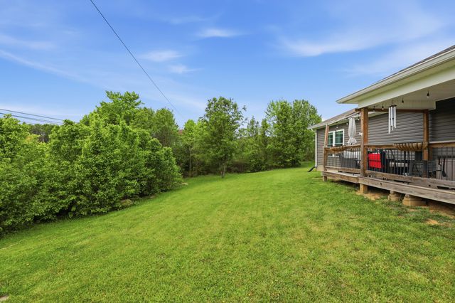 2017 Lucille Rt Court, Lawrenceburg, KY 40342