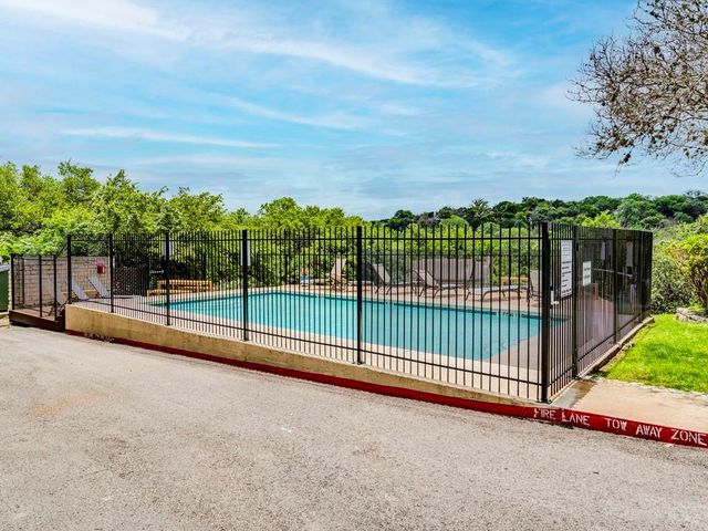 6901 Old Quarry LN, Austin, TX 78731