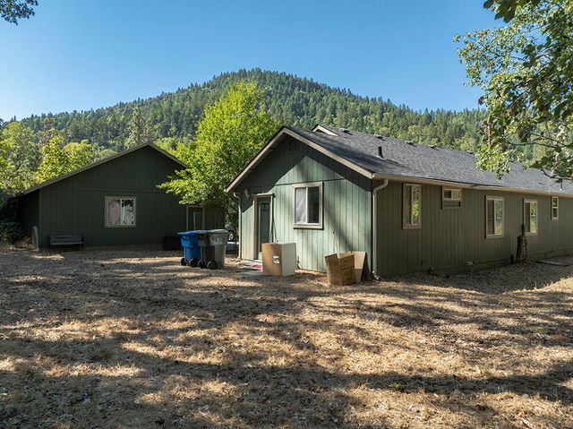 781 Cheney Creek Road, Grants Pass, OR 97527