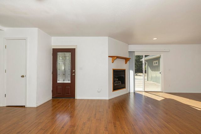 781 Cheney Creek Road, Grants Pass, OR 97527