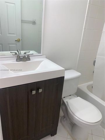 17042 NW 22nd Street 17042, Pembroke Pines, FL 33028