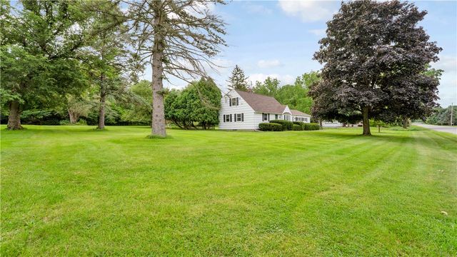 770 Victor Road, Macedon, NY 14502