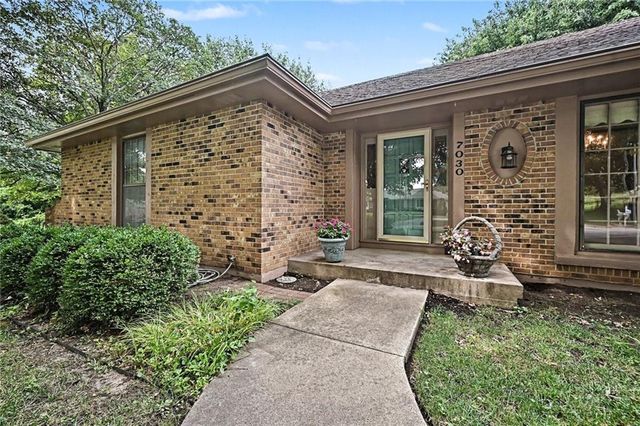 7030 Mill Creek Road, Shawnee, KS 66217