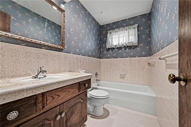 7030 Mill Creek Road, Shawnee, KS 66217