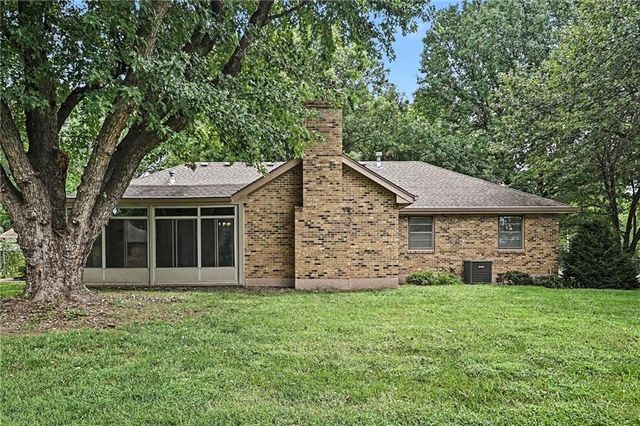 7030 Mill Creek Road, Shawnee, KS 66217