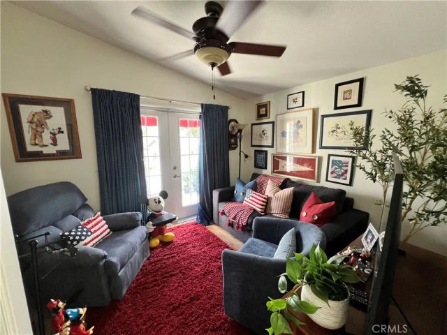 1550 Rimpau 114, Corona, CA 92881