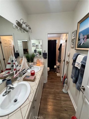 1550 Rimpau 114, Corona, CA 92881