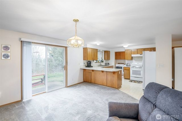 21619 185th Street E, Orting, WA 98360