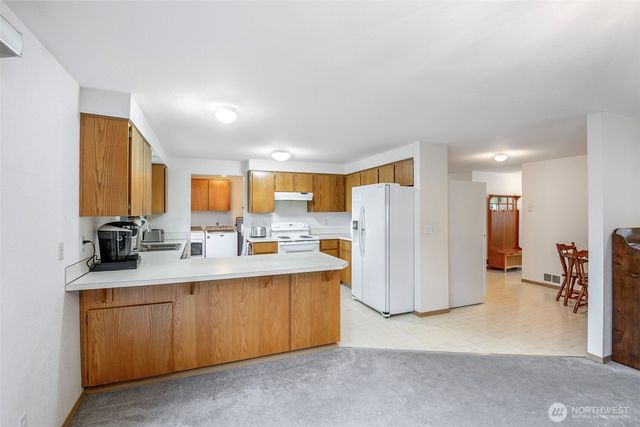 21619 185th Street E, Orting, WA 98360