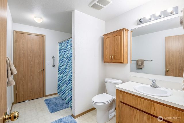 21619 185th Street E, Orting, WA 98360