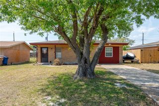 637 Bel Air Dr, Corpus Christi, TX 78418