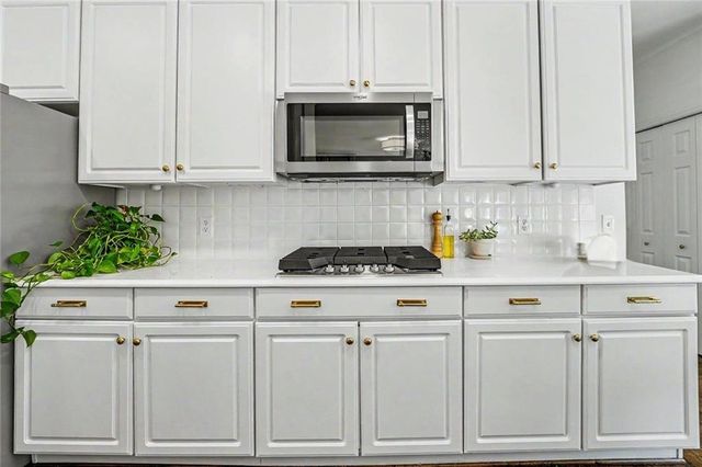 3317 Eagle Watch Drive, Woodstock, GA 30189