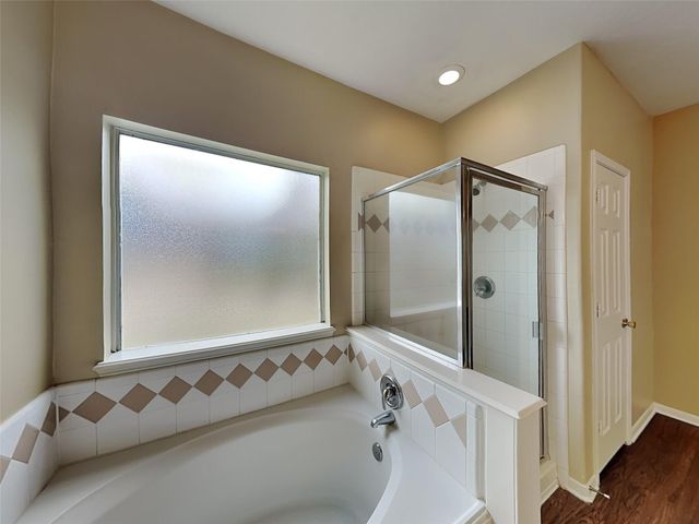 2902 Auburn Falls Lane, Houston, TX 77084