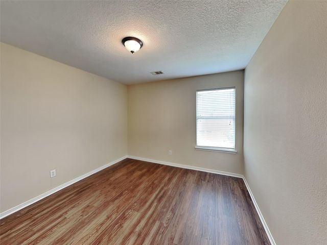 2902 Auburn Falls Lane, Houston, TX 77084