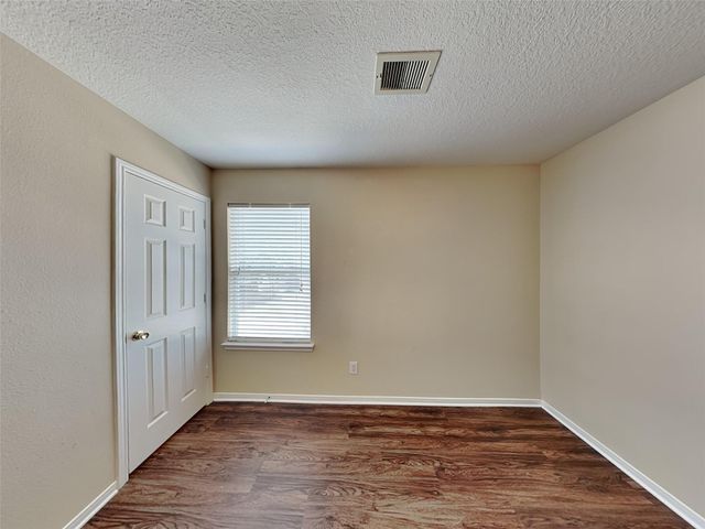 2902 Auburn Falls Lane, Houston, TX 77084