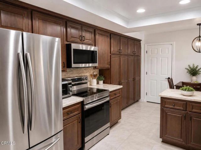 31320 Village 31, Camarillo, CA 93012